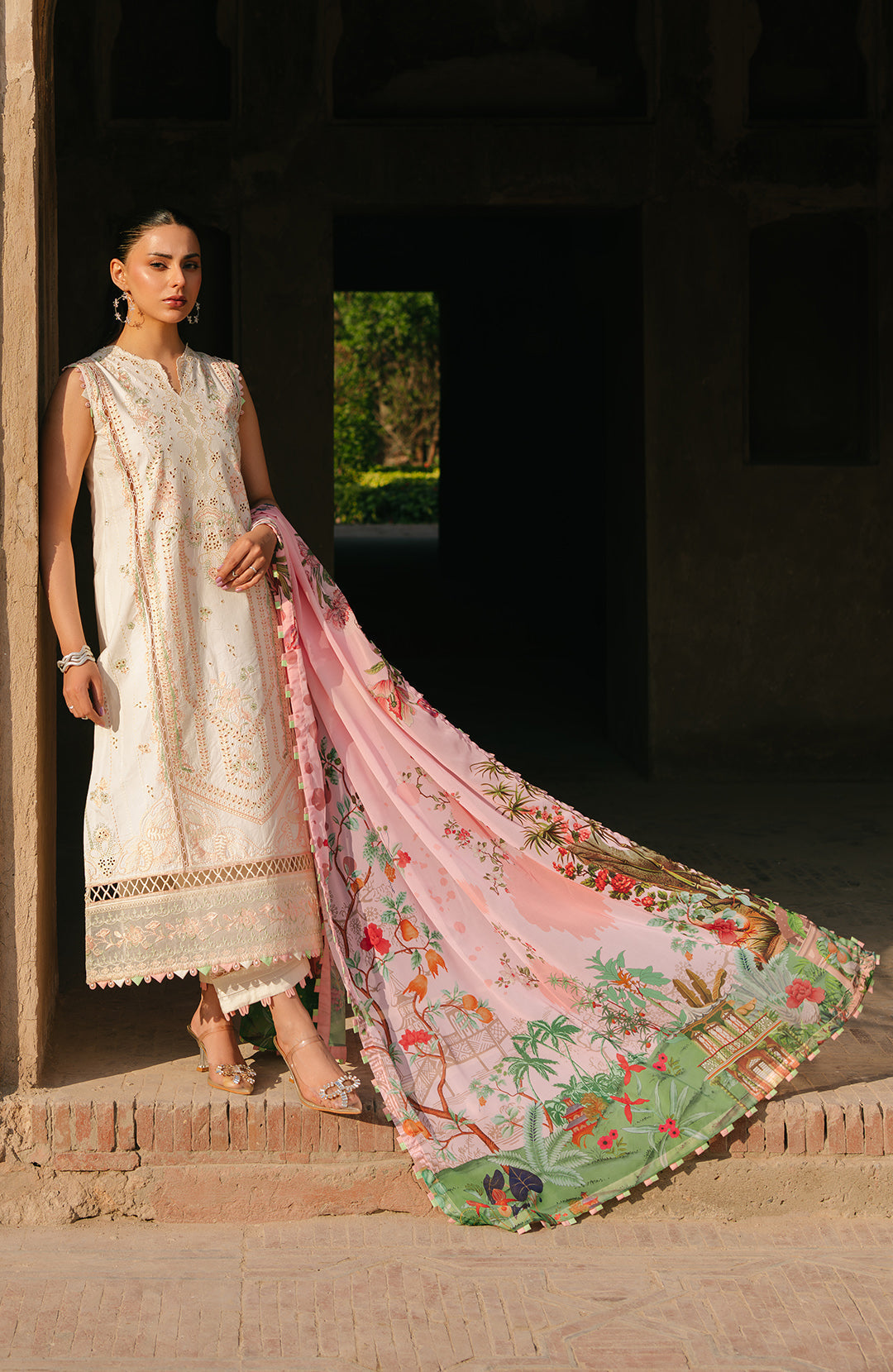 Fiona - Luxury Lawn | Unstitch 3pc | Premium Eid Essential | Summer Season