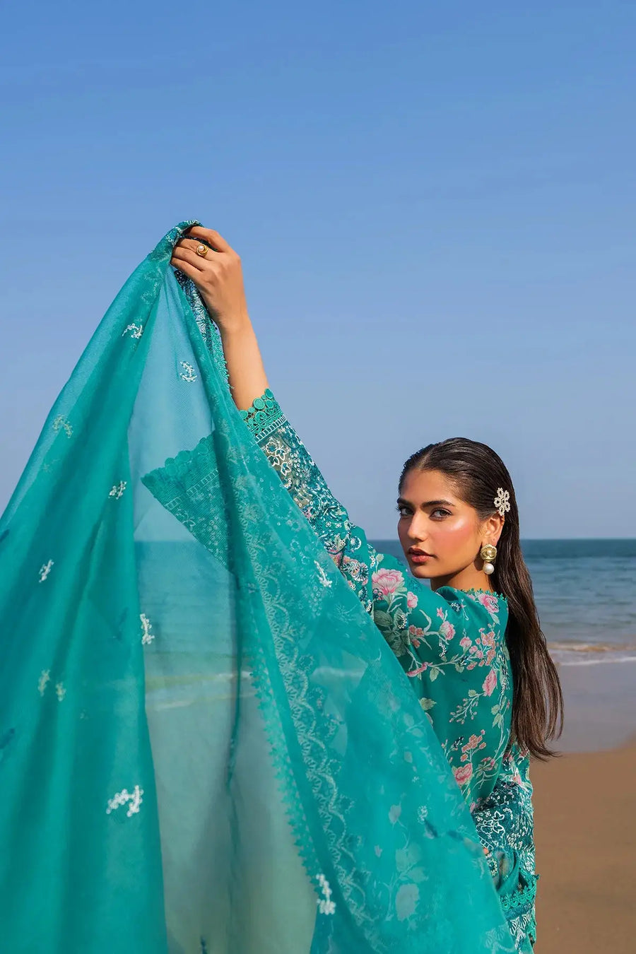 Afrozeh Endless Summer Lawn unstitched 3-Pc suit in the "Plush" design