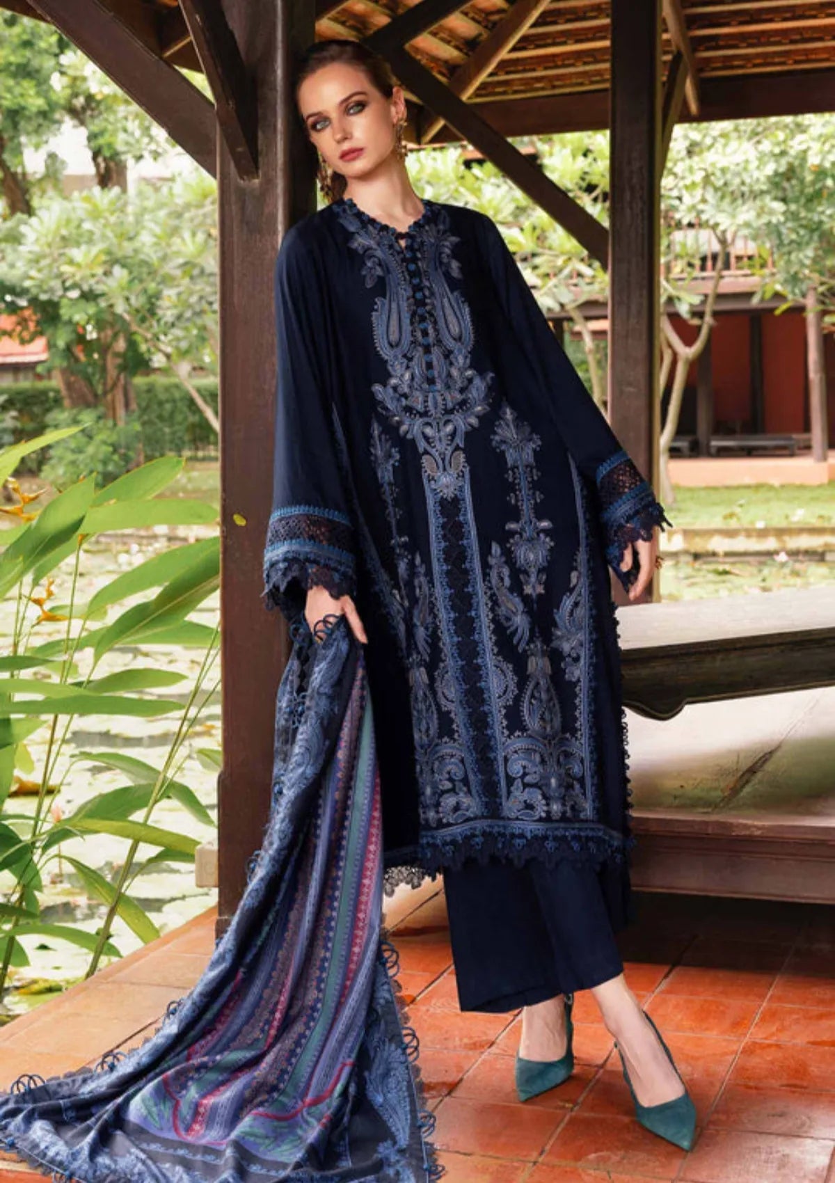 Maria B | Embroidered Lawn | 3Pc Unstitch | Summer Season
