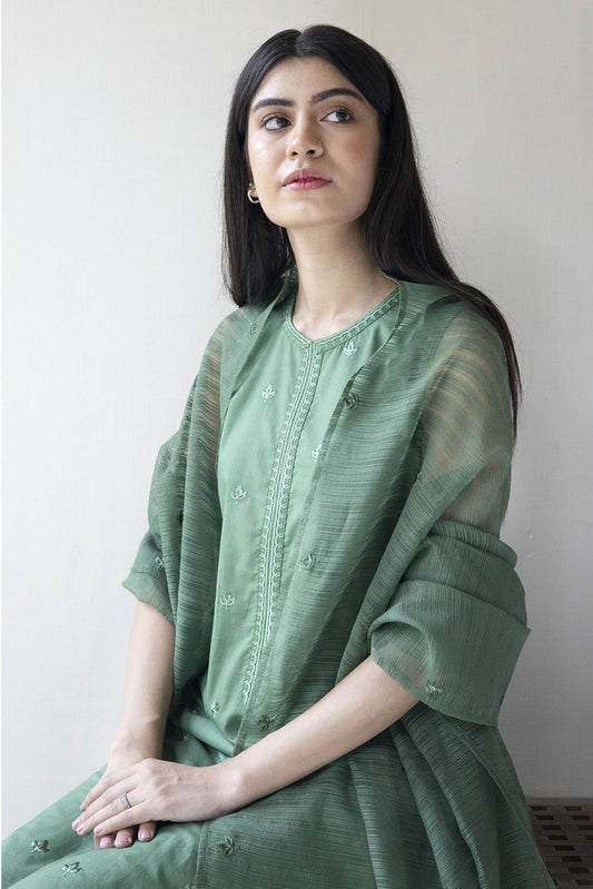 Dyot - 3PC Lawn Embroidered Shirt With Organza Embroidered Dupatta